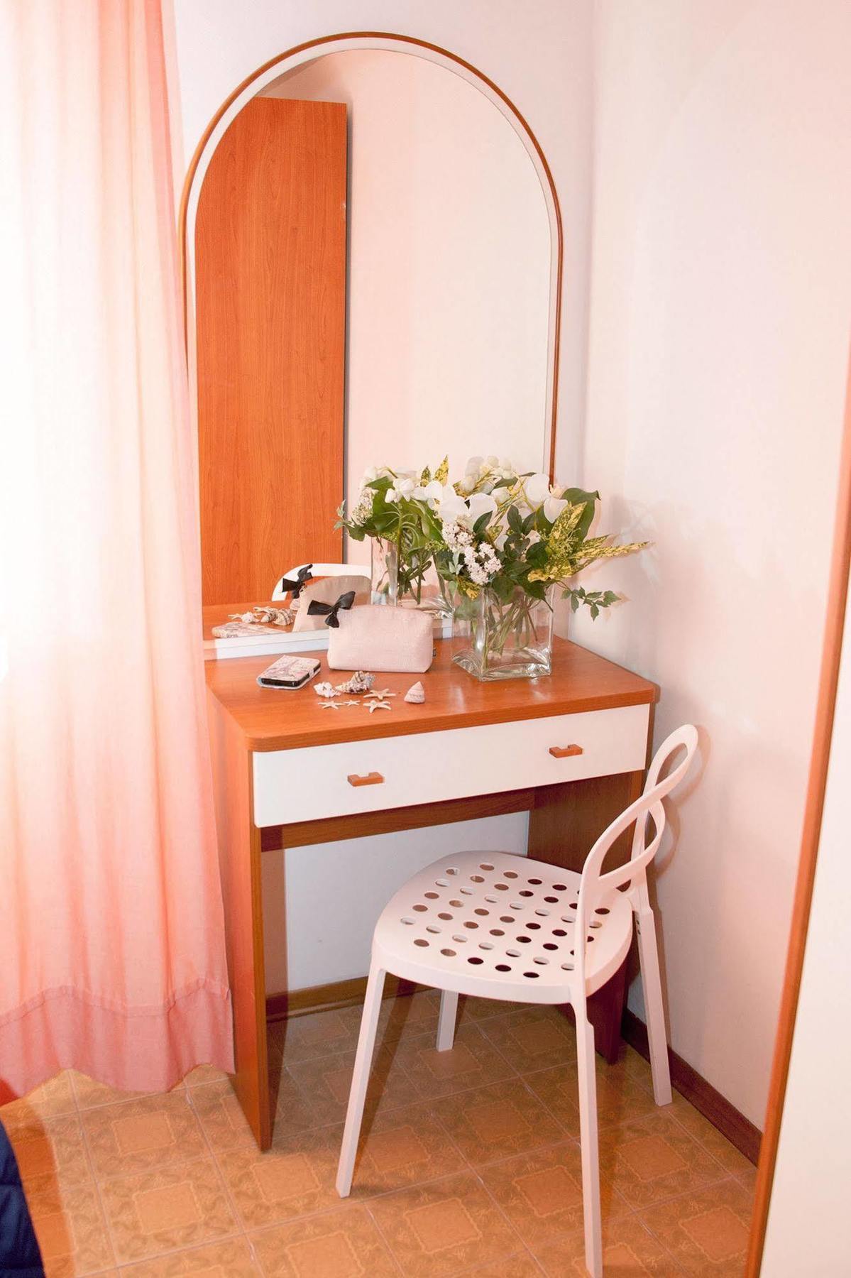 Hotel Gialpina Viserba Di Rimini Buitenkant foto